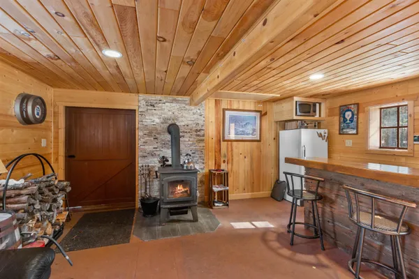 $499,500 | 1040 Akron Drive, Nekoosa, WI 54457