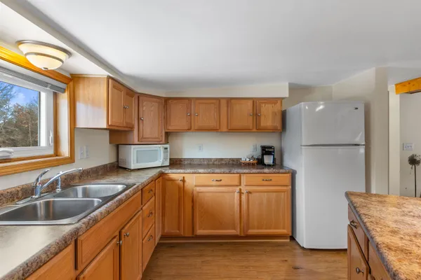 $499,500 | 1040 Akron Drive, Nekoosa, WI 54457