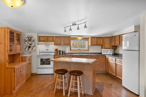 $499,500 | 1040 Akron Drive, Nekoosa, WI 54457