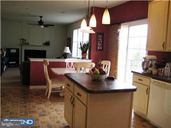 2930 Allison Road Quakertown, PA 18951 - Photo 4 of 11 Great Room