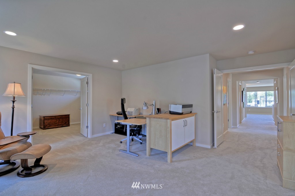 17101 39th Drive Southeast Bothell, WA 98012 - Photo 15 of 25 Gallery Image 15