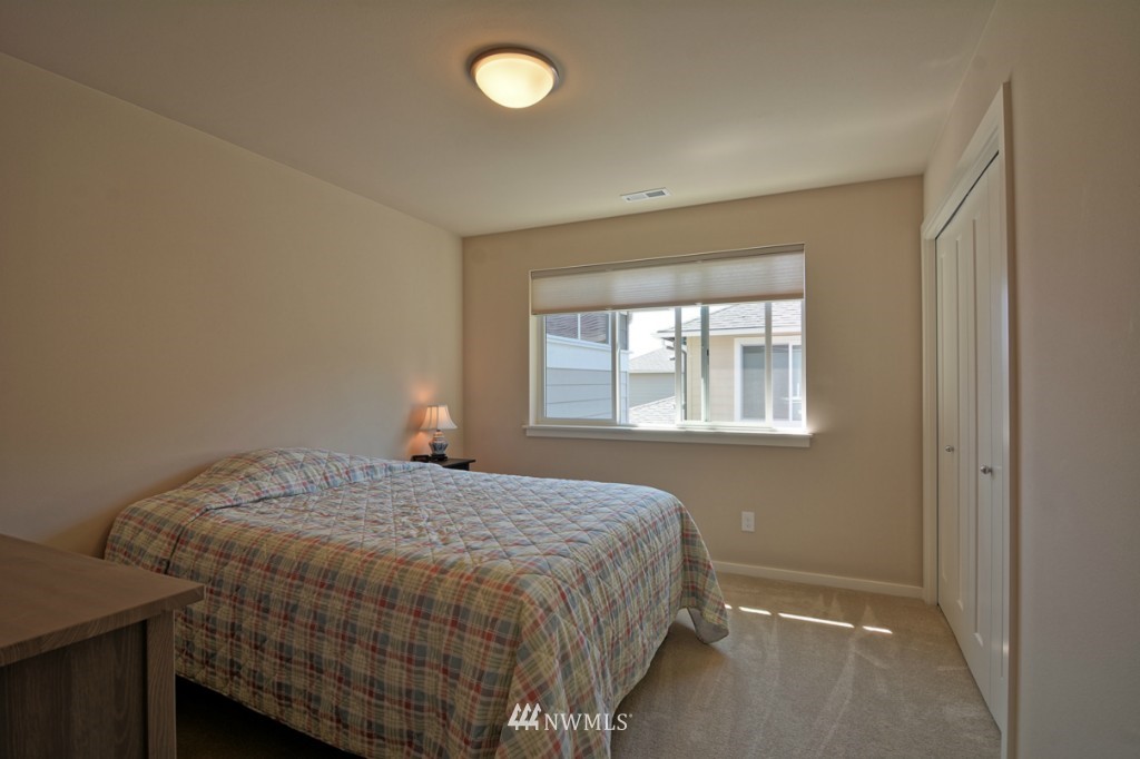 17101 39th Drive Southeast Bothell, WA 98012 - Photo 22 of 25 Gallery Image 22