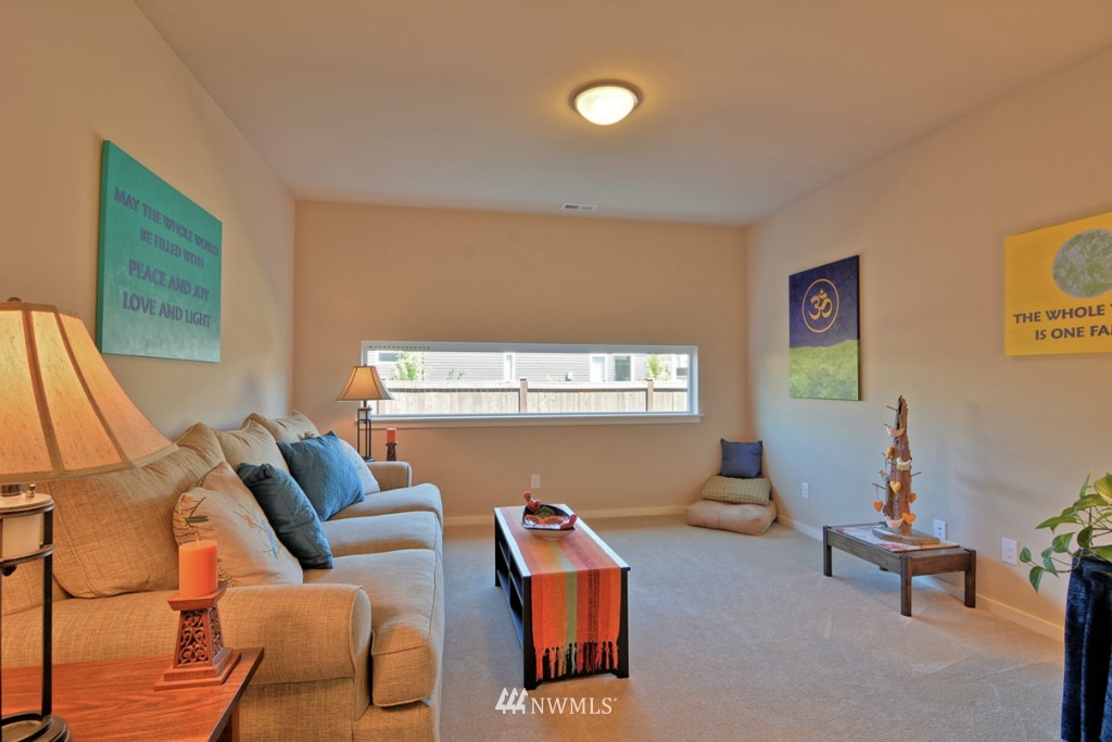 17101 39th Drive Southeast Bothell, WA 98012 - Photo 5 of 25 Gallery Image 5