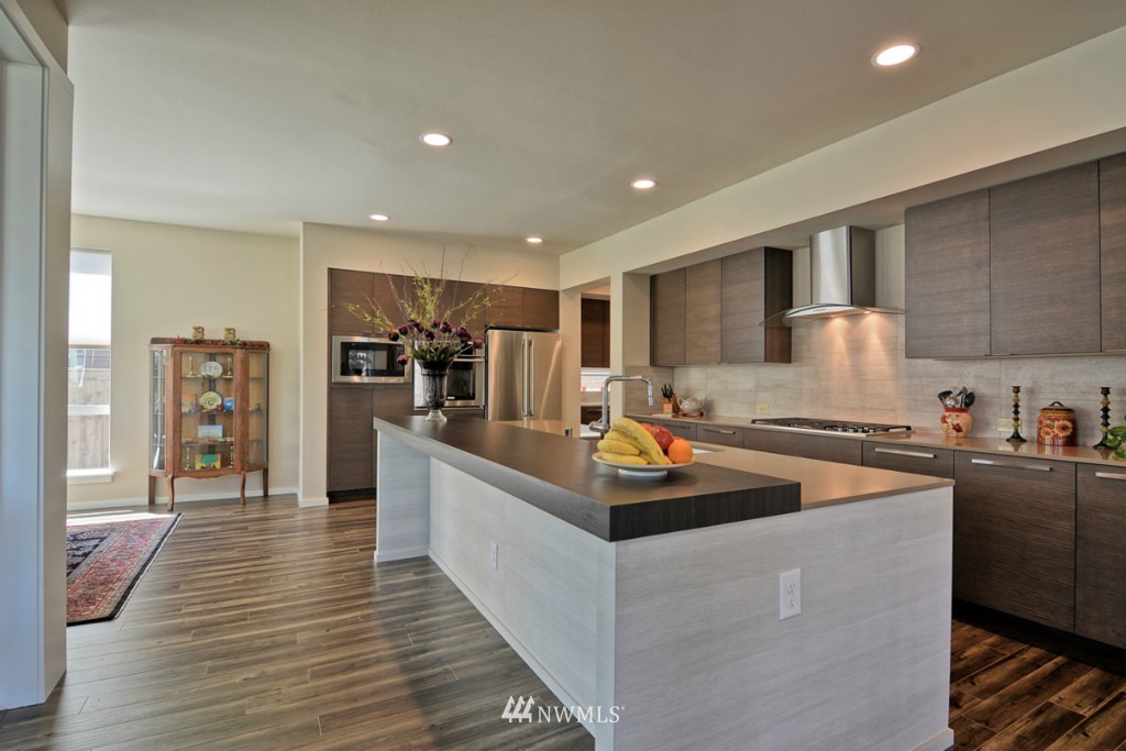 17101 39th Drive Southeast Bothell, WA 98012 - Photo 6 of 25 Gallery Image 6