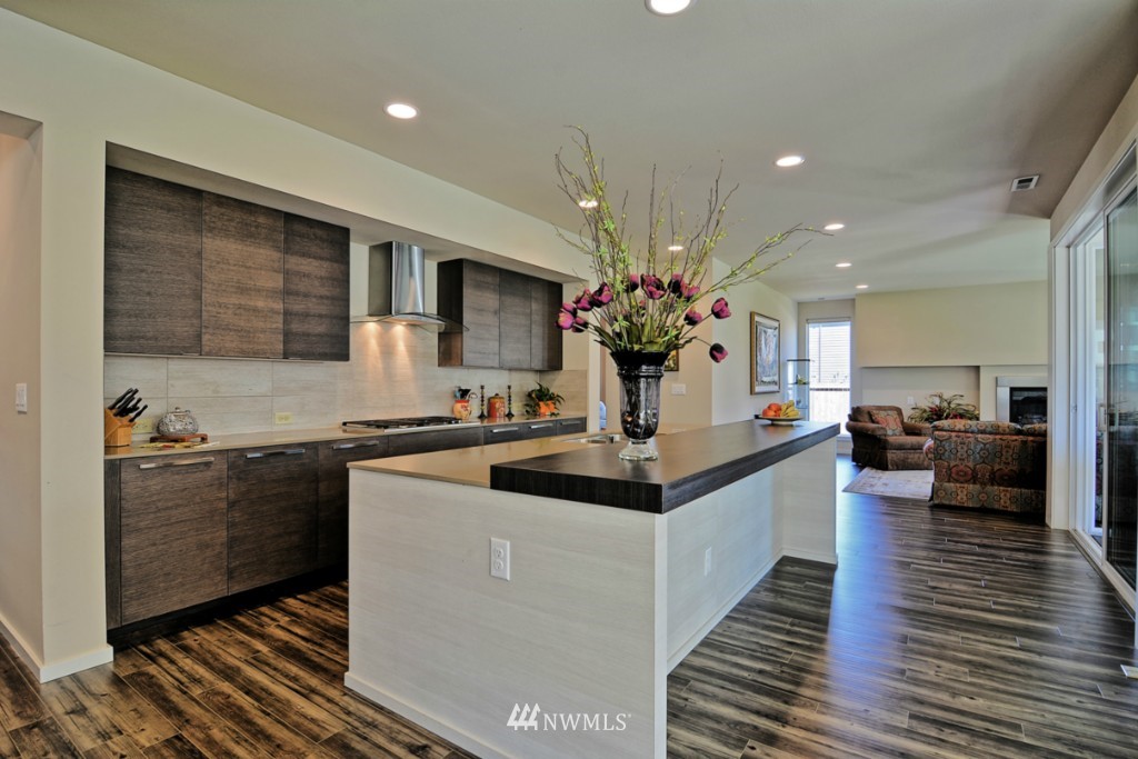17101 39th Drive Southeast Bothell, WA 98012 - Photo 7 of 25 Gallery Image 7