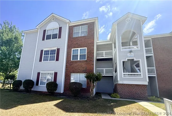 $1,400 | 224-1 Waterdown Drive, Fayetteville, NC 28314