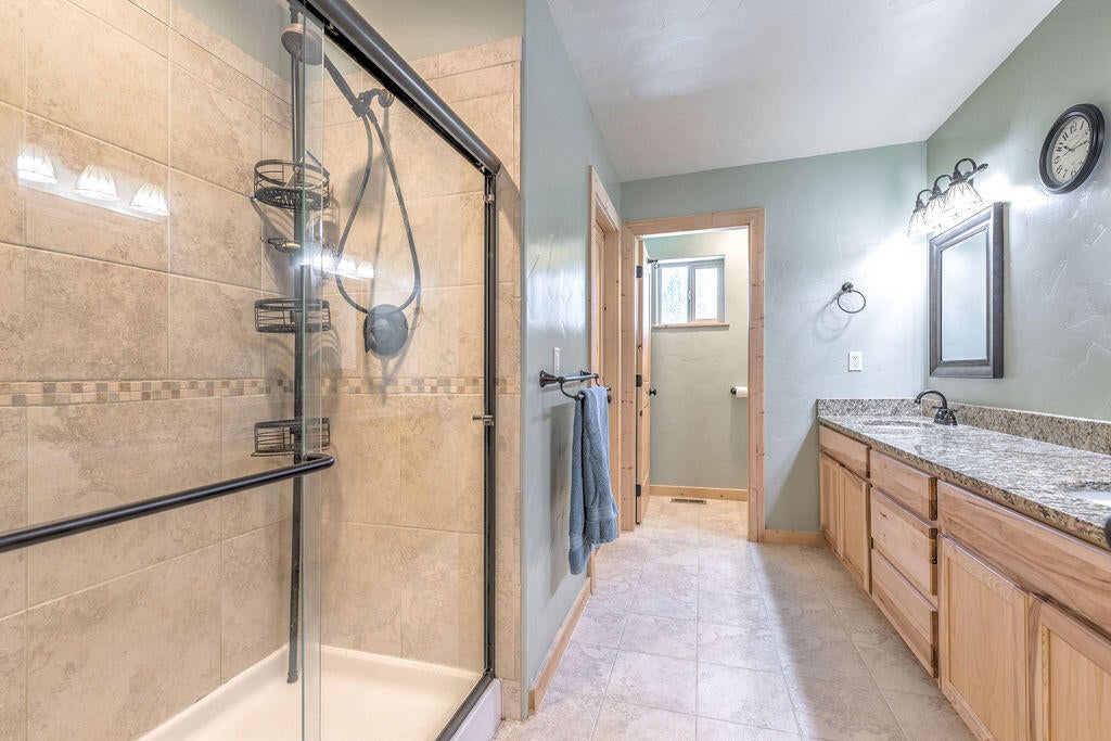 9505 Geneva View Road Terrebonne, OR 97760 - Photo 15 of 33 090A9527_28_29_30_31