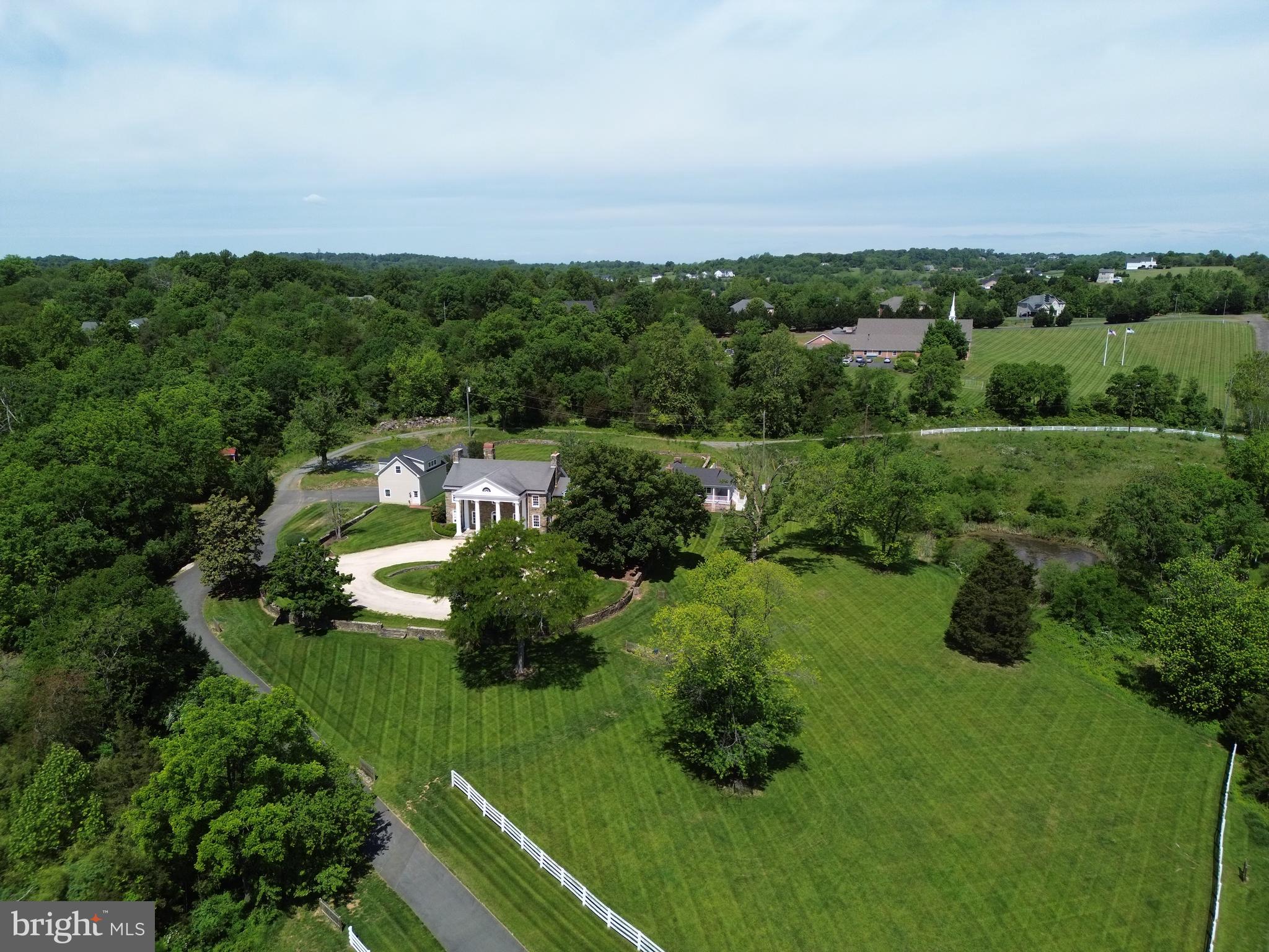 17781 Roxbury Hall Road Leesburg, VA 20175 - Photo 99 of 107 a view of a city