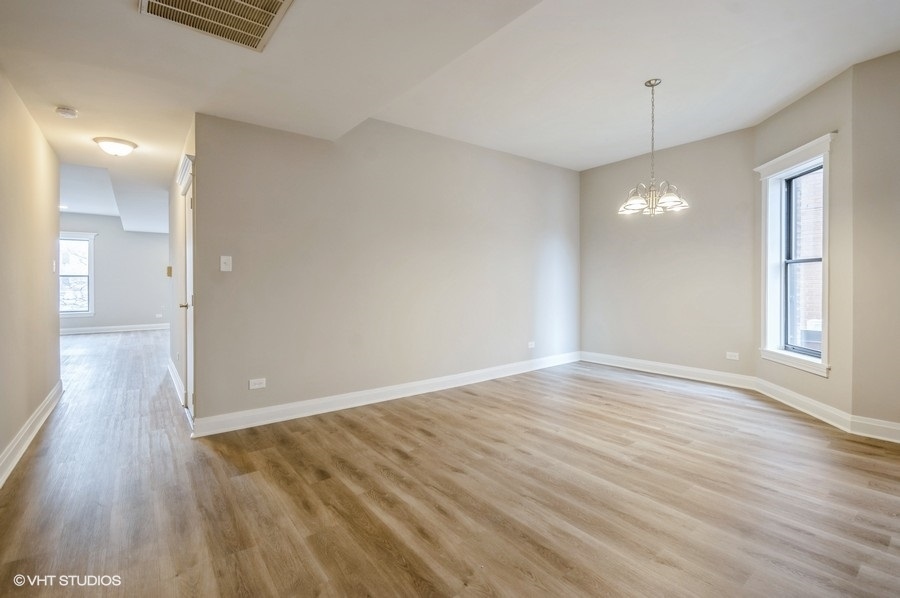 3909 North Sheridan Road, Unit 2H Chicago, IL 60613 - Photo 8 of 15 Gallery Image 8