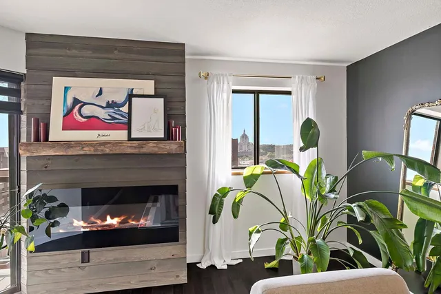 $218,000 | 78 10th Street East, Unit 2004, St. Paul, MN 55101