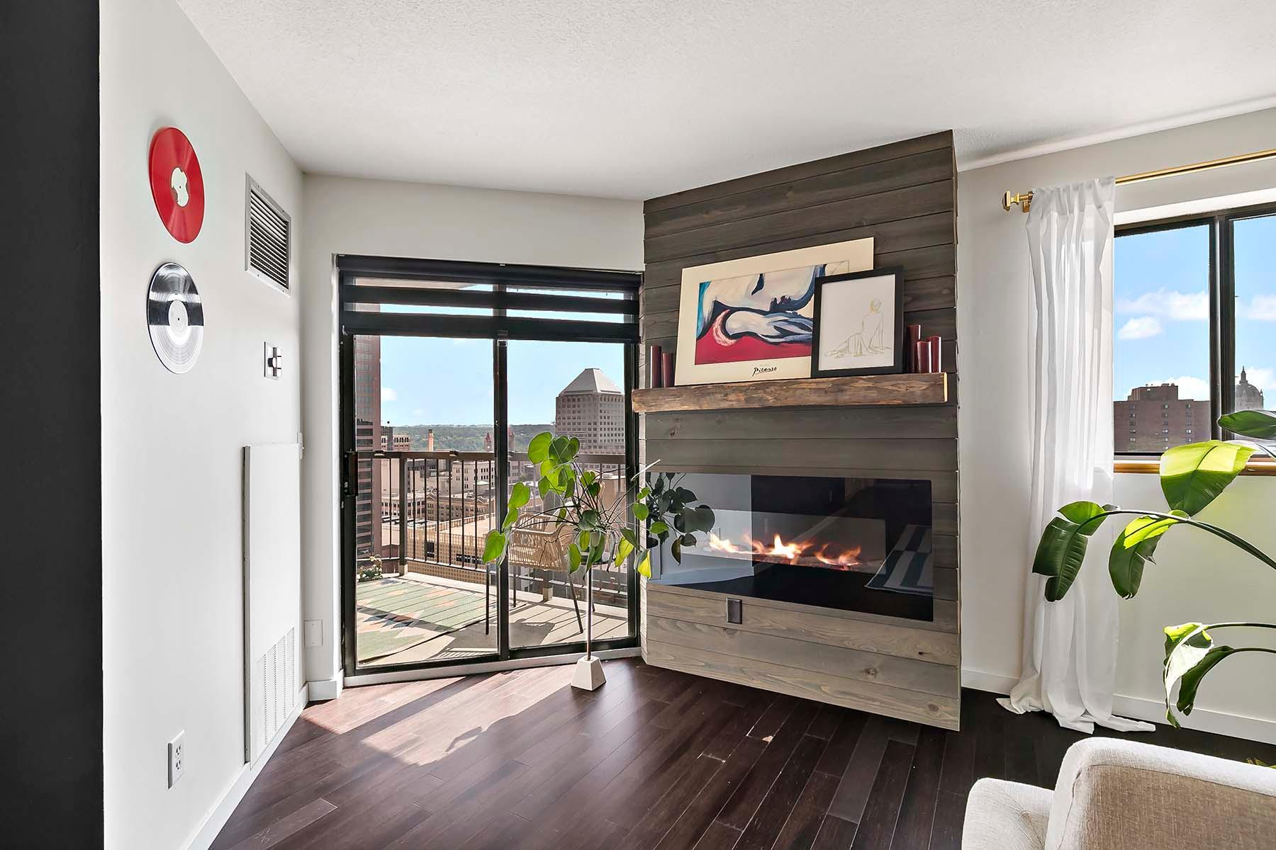 78 10th Street East, Unit 2004 St. Paul, MN 55101 - Photo 2 of 56