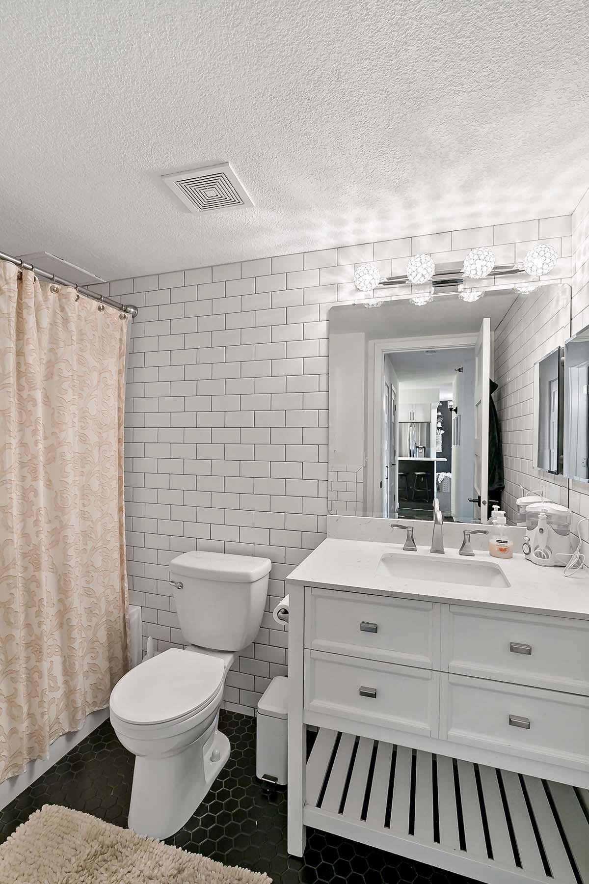 78 10th Street East, Unit 2004 St. Paul, MN 55101 - Photo 28 of 56