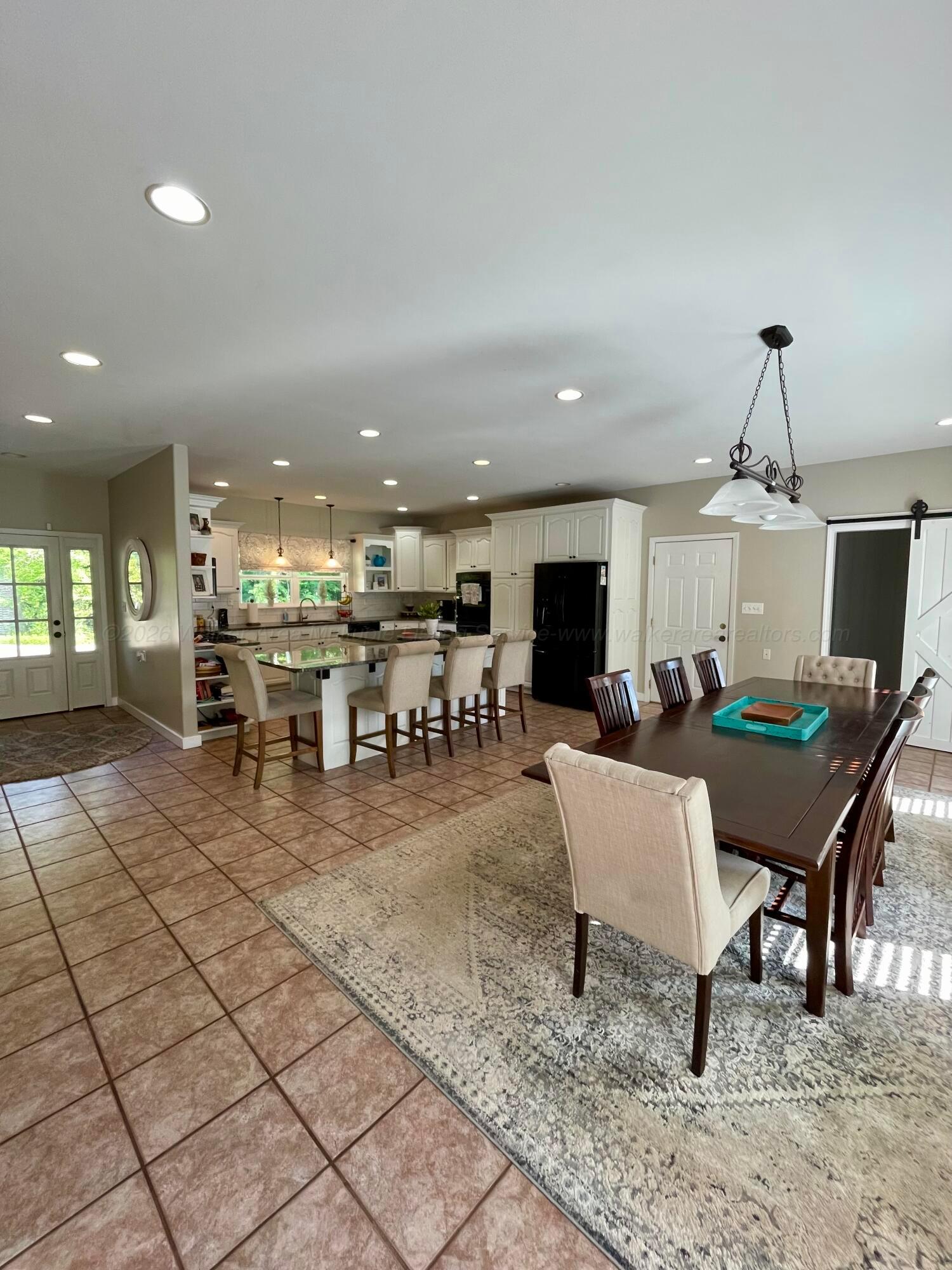 377 Harrison Shipman Road Jasper, AL 35503 - Photo 8 of 24 IMG_9708