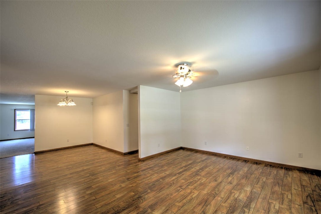 510 North Lake Shore Drive Decatur, IL 62521 - Photo 5 of 29