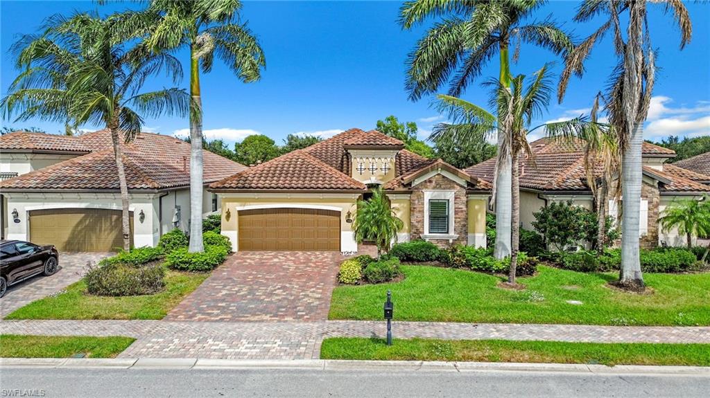 2834 Aviamar Circle Naples, FL 34114 - Photo 1 of 46