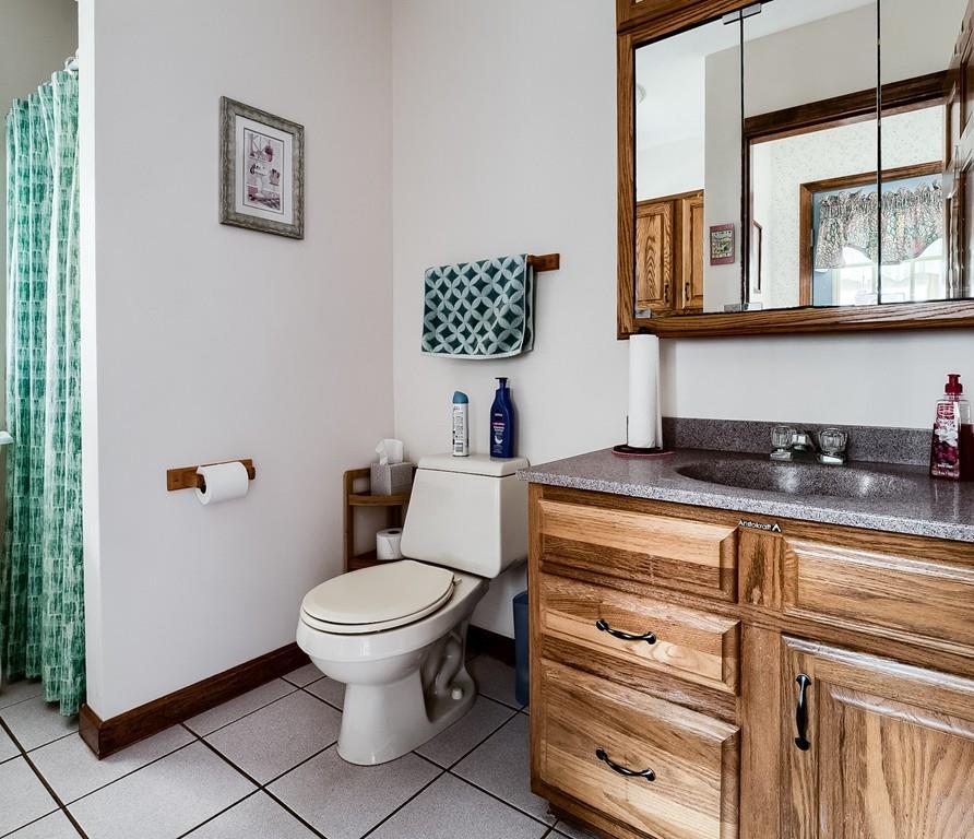 240 Charnock Hill Road Rutland, MA 01543 - Photo 18 of 39