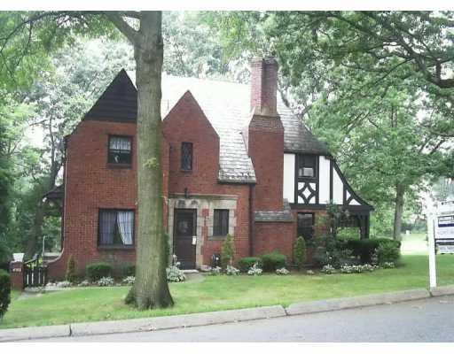 4502 Norwin Road Whitehall, PA 15236 - Photo 1 of 8 Exterior Front.
