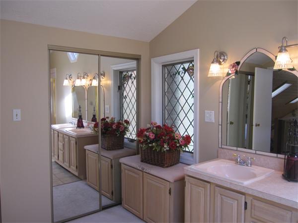 310 Maple Street Bellingham, MA 02019 - Photo 16 of 26 Gallery Image 16