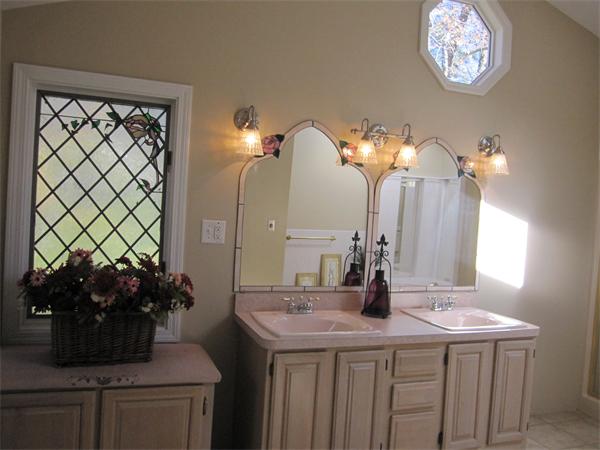 310 Maple Street Bellingham, MA 02019 - Photo 17 of 26 Gallery Image 17