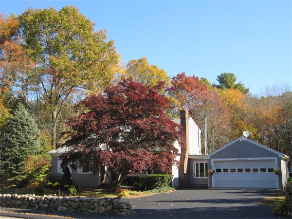 310 Maple Street Bellingham, MA 02019 - Photo 2 of 26 Gallery Image 2
