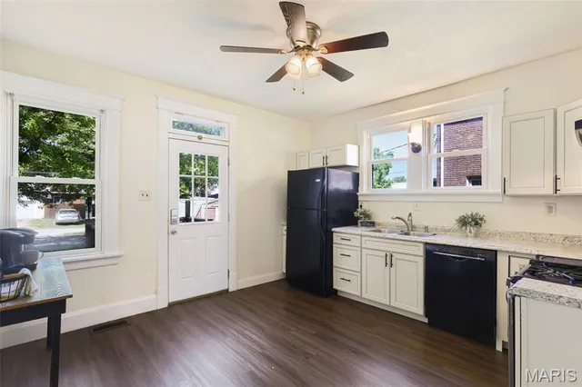 $250,000 | 401 South Buchanan Street, Edwardsville, IL 62025