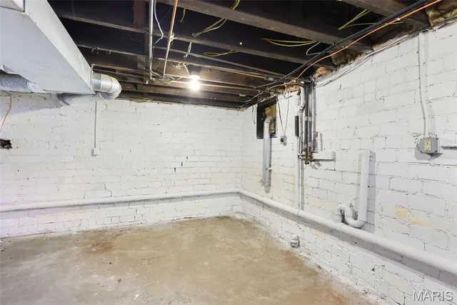 $250,000 | 401 South Buchanan Street, Edwardsville, IL 62025