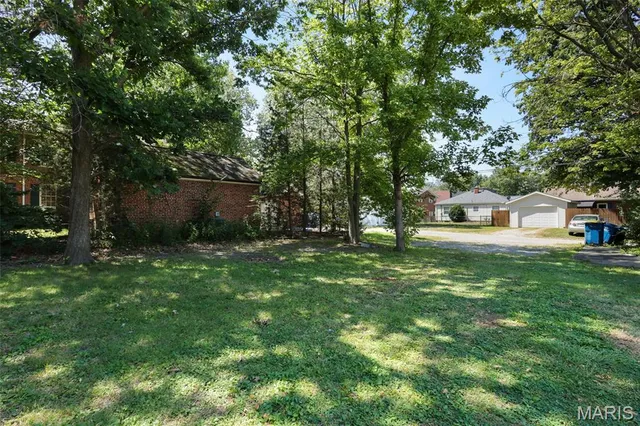 $250,000 | 401 South Buchanan Street, Edwardsville, IL 62025