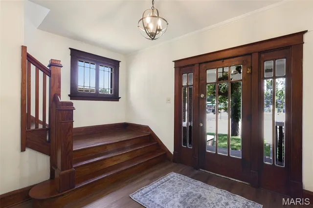 $250,000 | 401 South Buchanan Street, Edwardsville, IL 62025