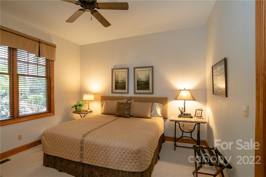 268 Sunset Point Road, Unit A/4 Burnsville, NC 28714 - Photo 33 of 34 Gallery Image 33