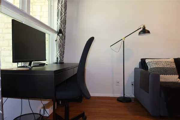 $1,195 | 3400 Speedway, Unit 104, Austin, TX 78705