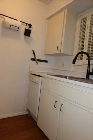 $1,195 | 3400 Speedway, Unit 104, Austin, TX 78705