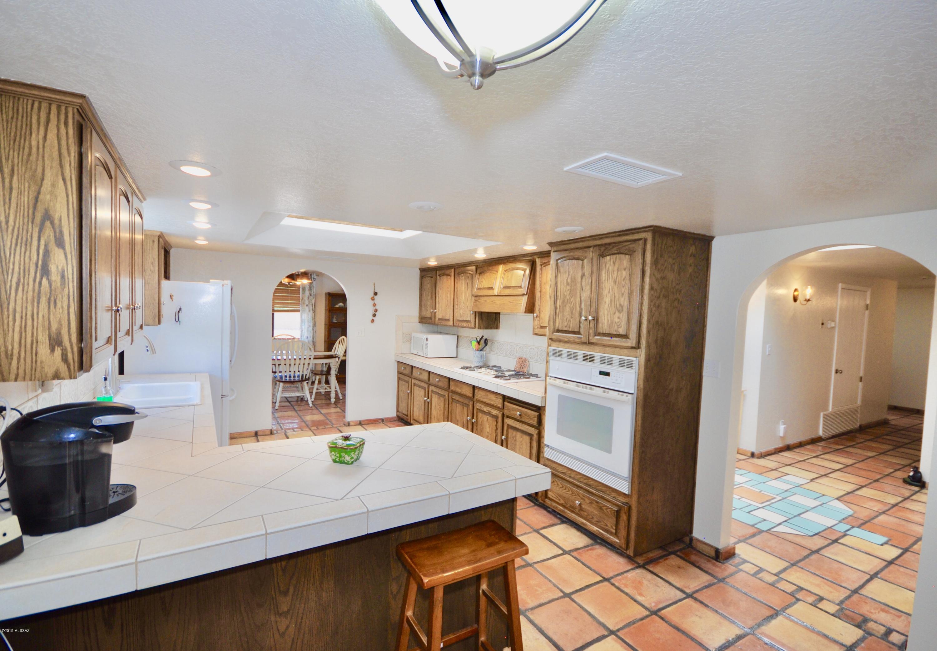 293 Camino Magnifico Rio Rico, AZ 85648 - Photo 8 of 20