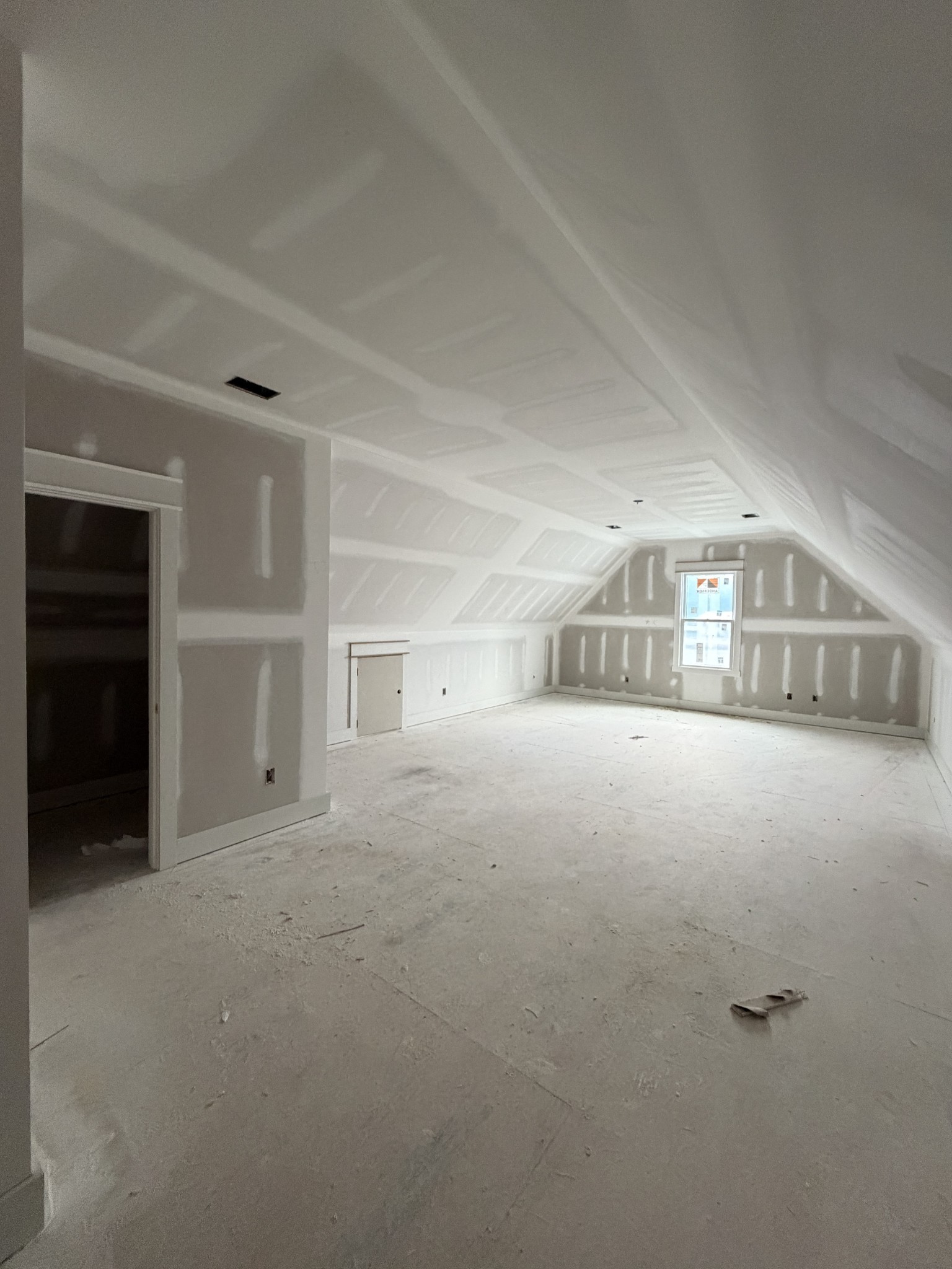 3725 Ledford Mill Road Wartrace, TN 37183 - Photo 25 of 28 a view of an empty room with a kitchen