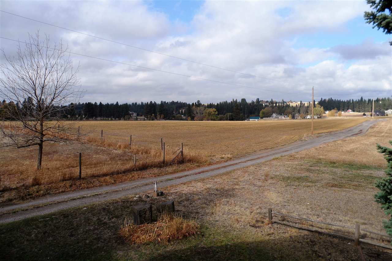 7302 East Bigelow Gulch Road Spokane, WA 99217 - Photo 8 of 11