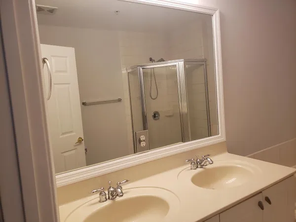 $2,700 | 325 Bayfront Drive, Unit 325, Boynton Beach, FL 33435