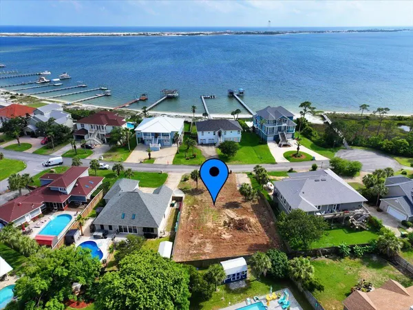 $182,000 | 147 Shoreline Drive, Mary Esther, FL 32569