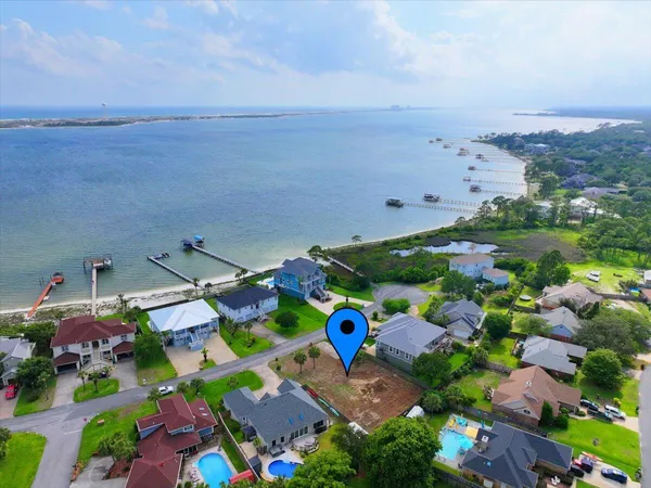 $182,000 | 147 Shoreline Drive, Mary Esther, FL 32569