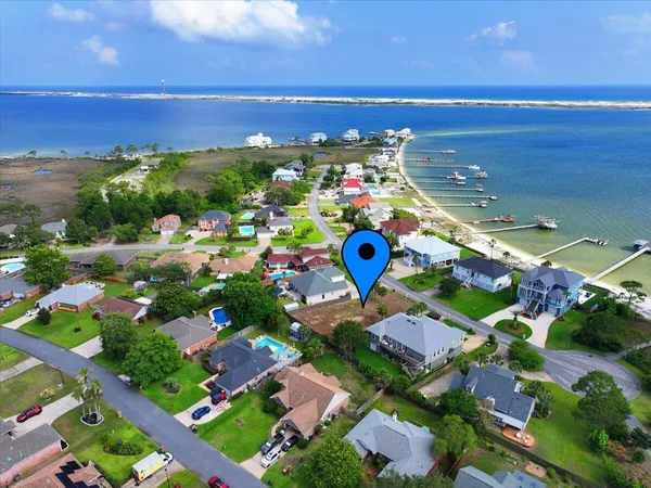 $182,000 | 147 Shoreline Drive, Mary Esther, FL 32569
