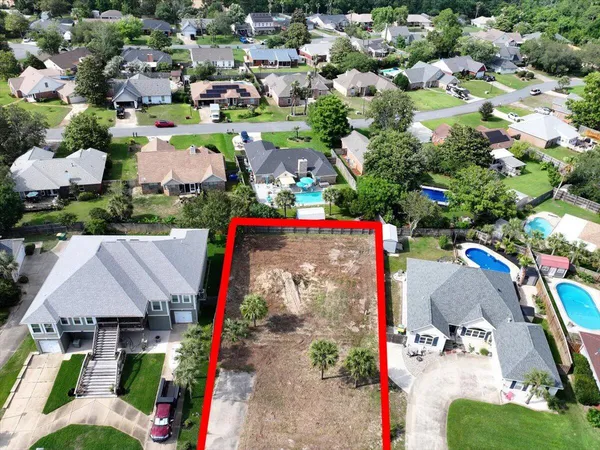 $182,000 | 147 Shoreline Drive, Mary Esther, FL 32569