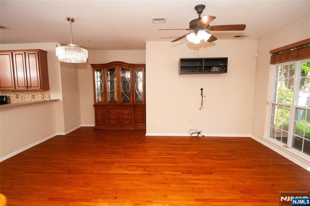 514 Deluca Road Belleville, NJ 07109 - Photo 15 of 34