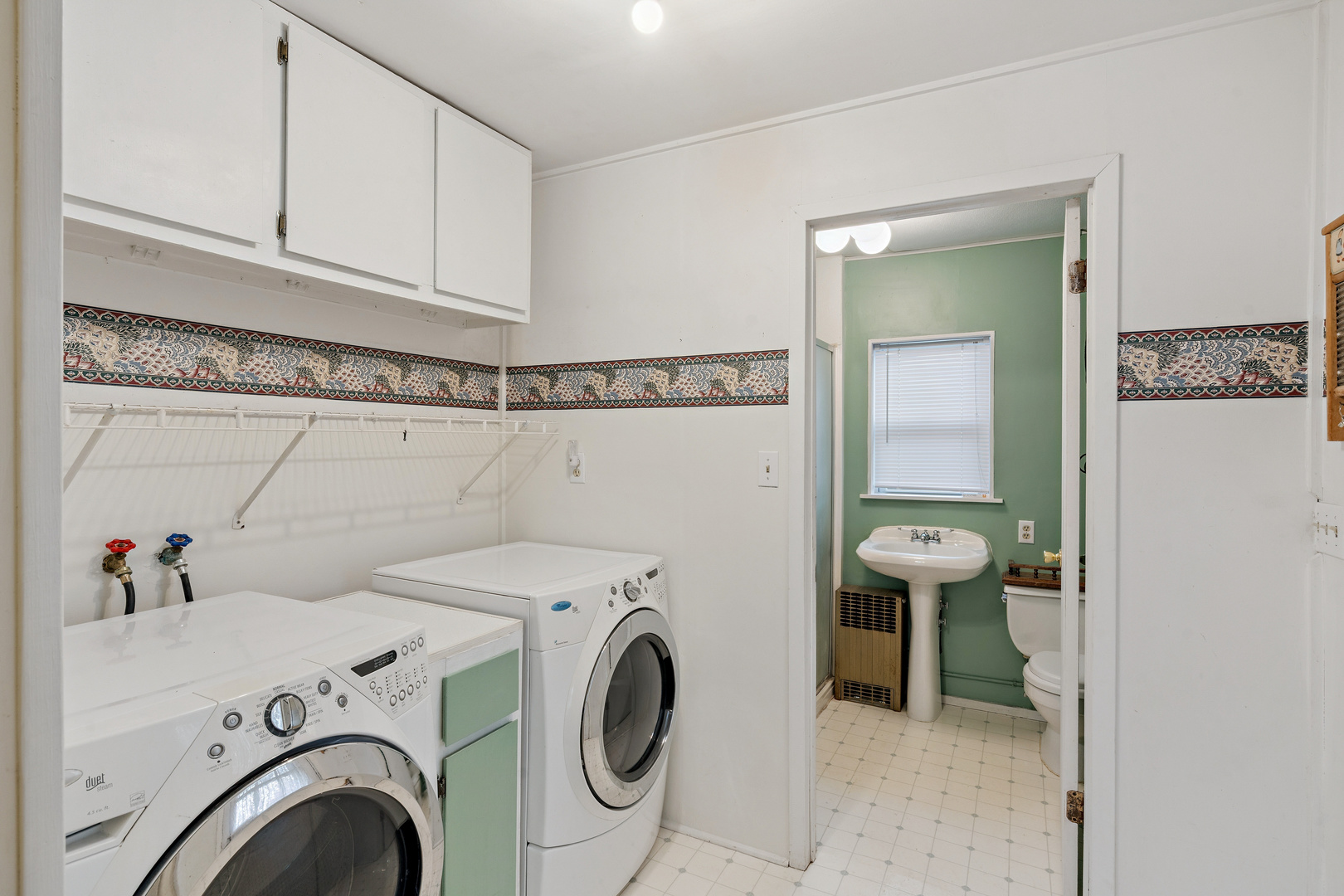 512 Broad Street Sabula, IA 52070 - Photo 11 of 29