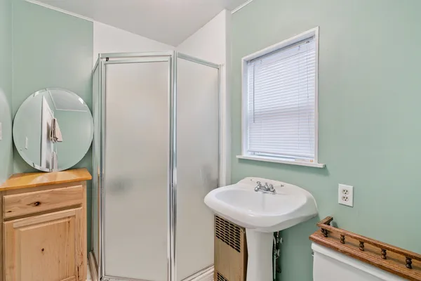 $199,900 | 512 Broad Street, Sabula, IA 52070