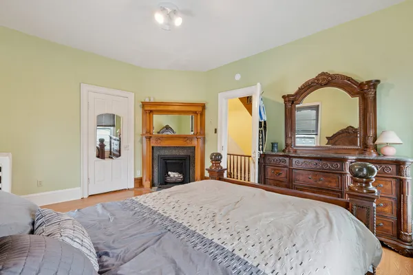 $199,900 | 512 Broad Street, Sabula, IA 52070