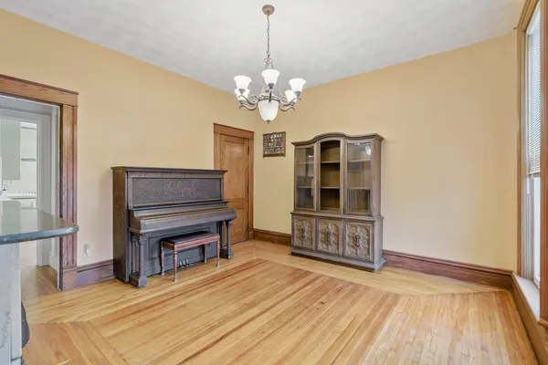 $199,900 | 512 Broad Street, Sabula, IA 52070