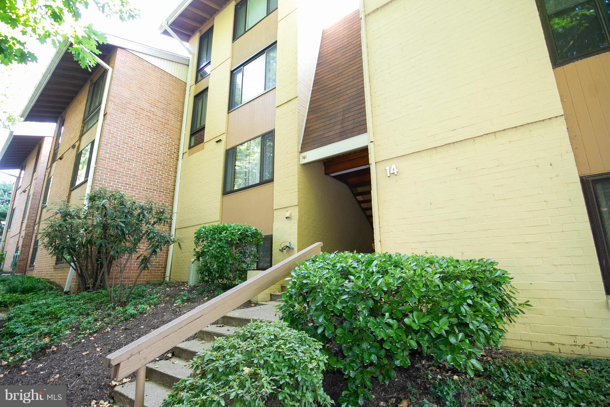 14 Cross Keys Road, Unit 14D Baltimore, MD 21210 - Photo 1 of 25 a view of a back yard