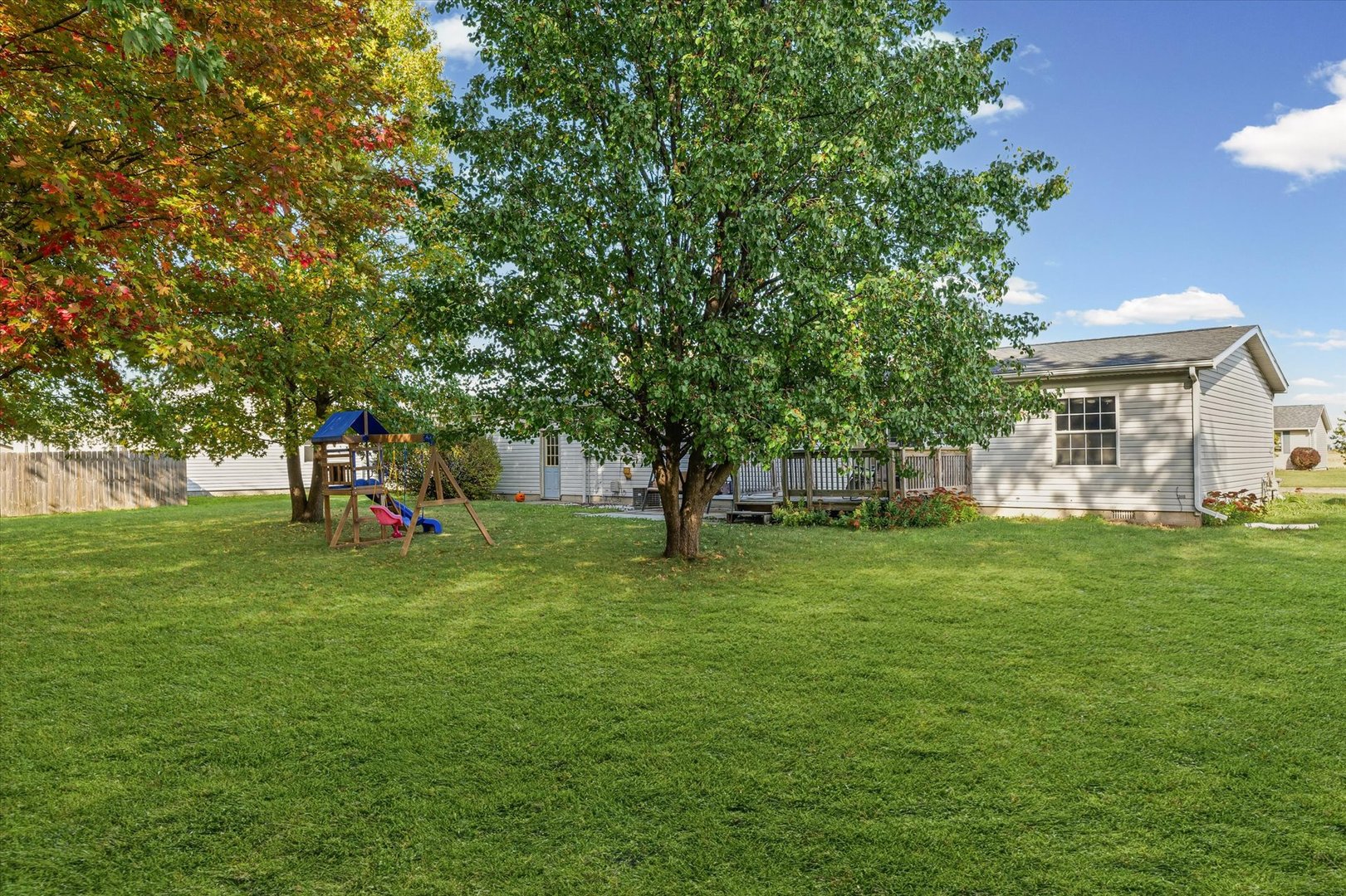 509 West Rhodes Street Thomasboro, IL 61878 - Photo 28 of 29 a house view with a garden space