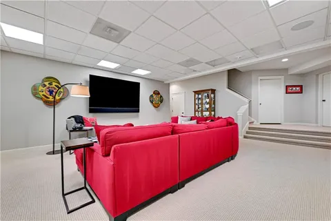 $4,500,000 | 16900 South Highland Ridge Drive, Loch Lloyd, MO 64012