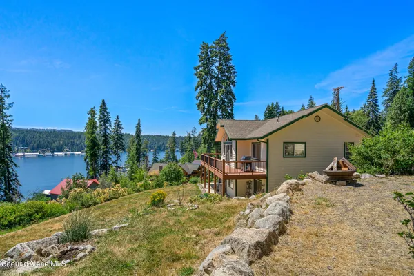 $849,000 | 17544 East Arapaho Road, Bayview, ID 83803
