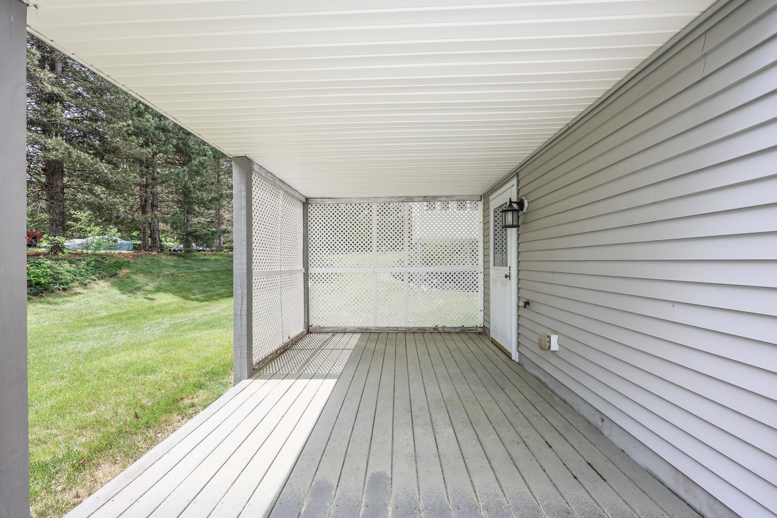 7 Rail Way Hollis, NH 03049 - Photo 11 of 51