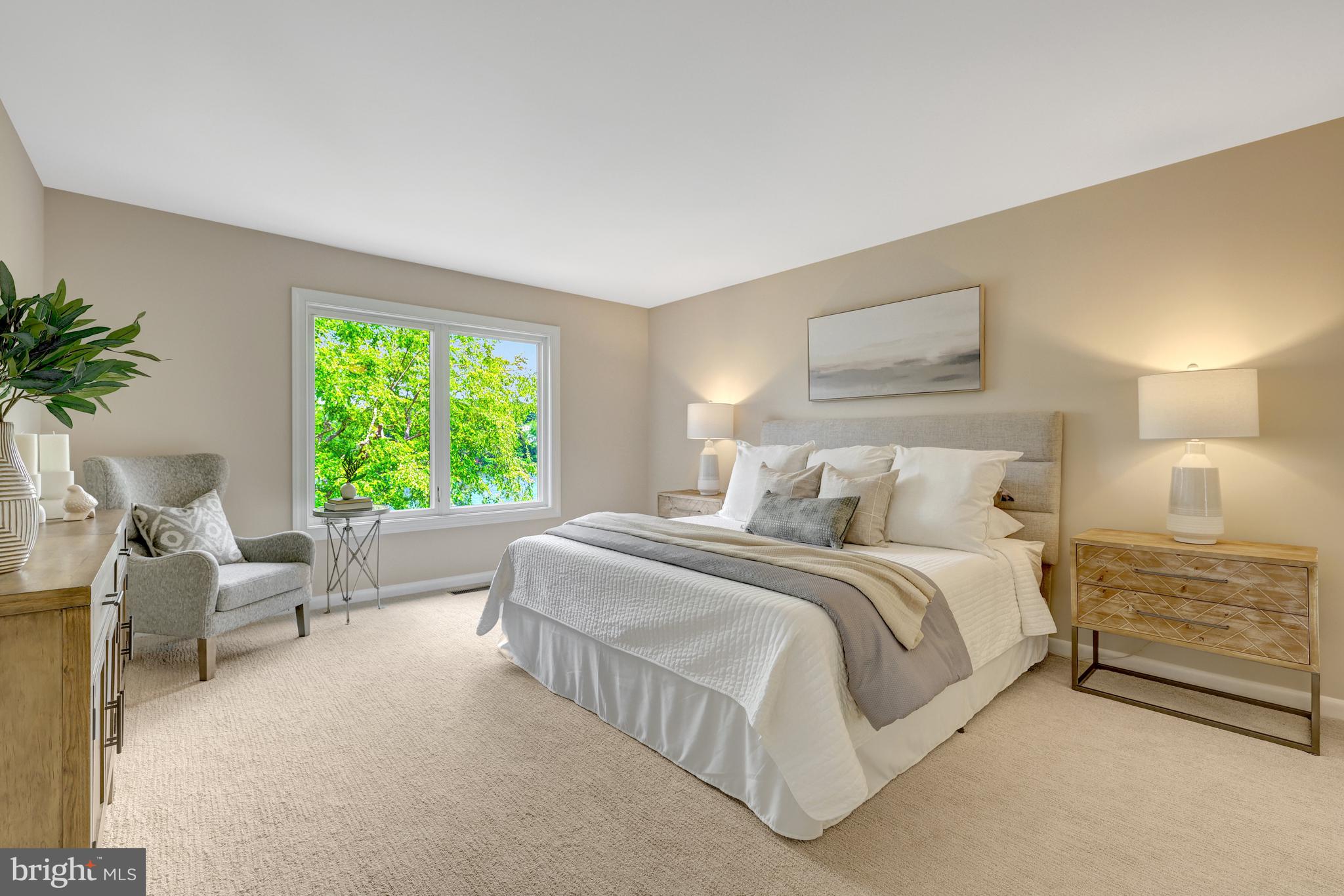 11064 Thrush Ridge Road Reston, VA 20191 - Photo 34 of 85 Double doors open to the primary suite.